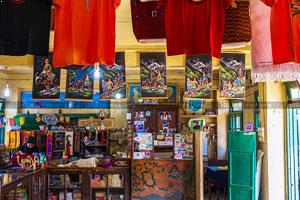 Tibetan Refugee Self Help Centre, Darjeeling